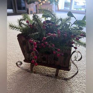 Vintage Christmas Wooden Sleigh Centerpiece Pine Cranberry Table Top Decoration